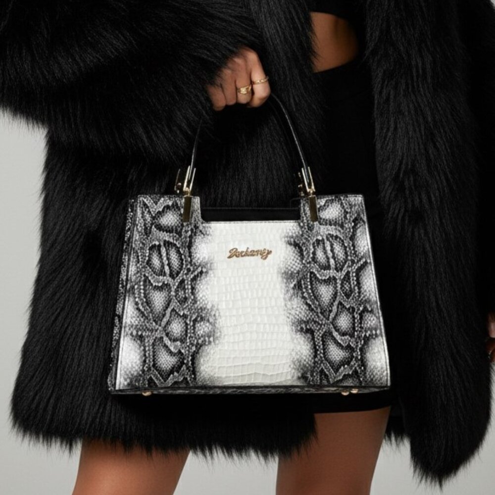 NWOT Snakeskin PU Leather Bag Black White